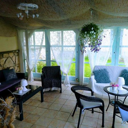 ポプラト Monato Bed & Breakfast エクステリア 写真