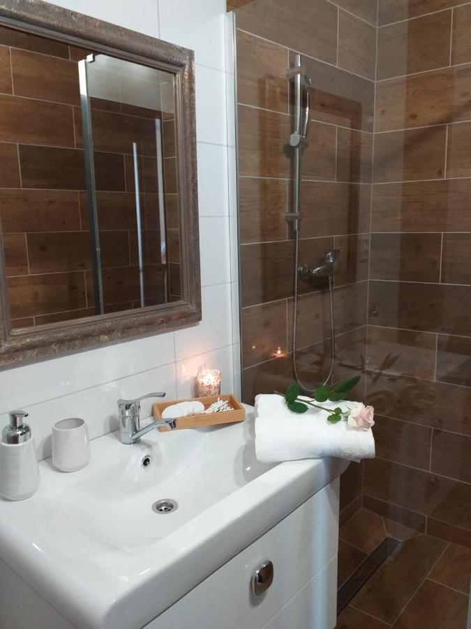 ポプラト Monato Bed & Breakfast エクステリア 写真