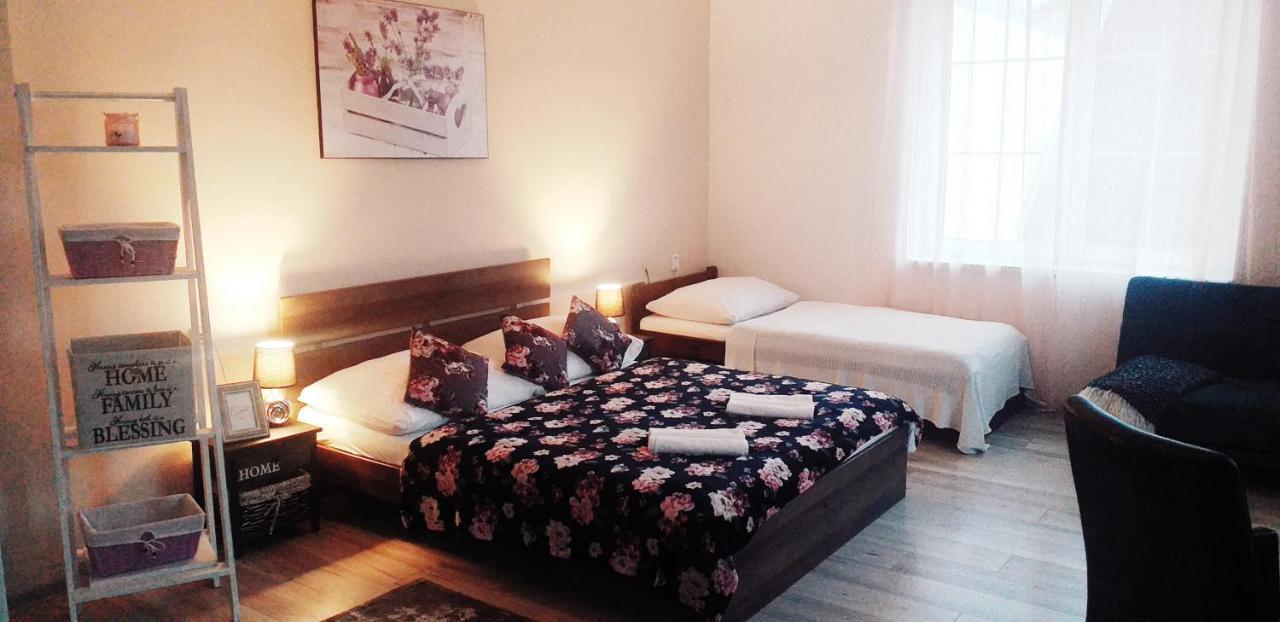 ポプラト Monato Bed & Breakfast エクステリア 写真