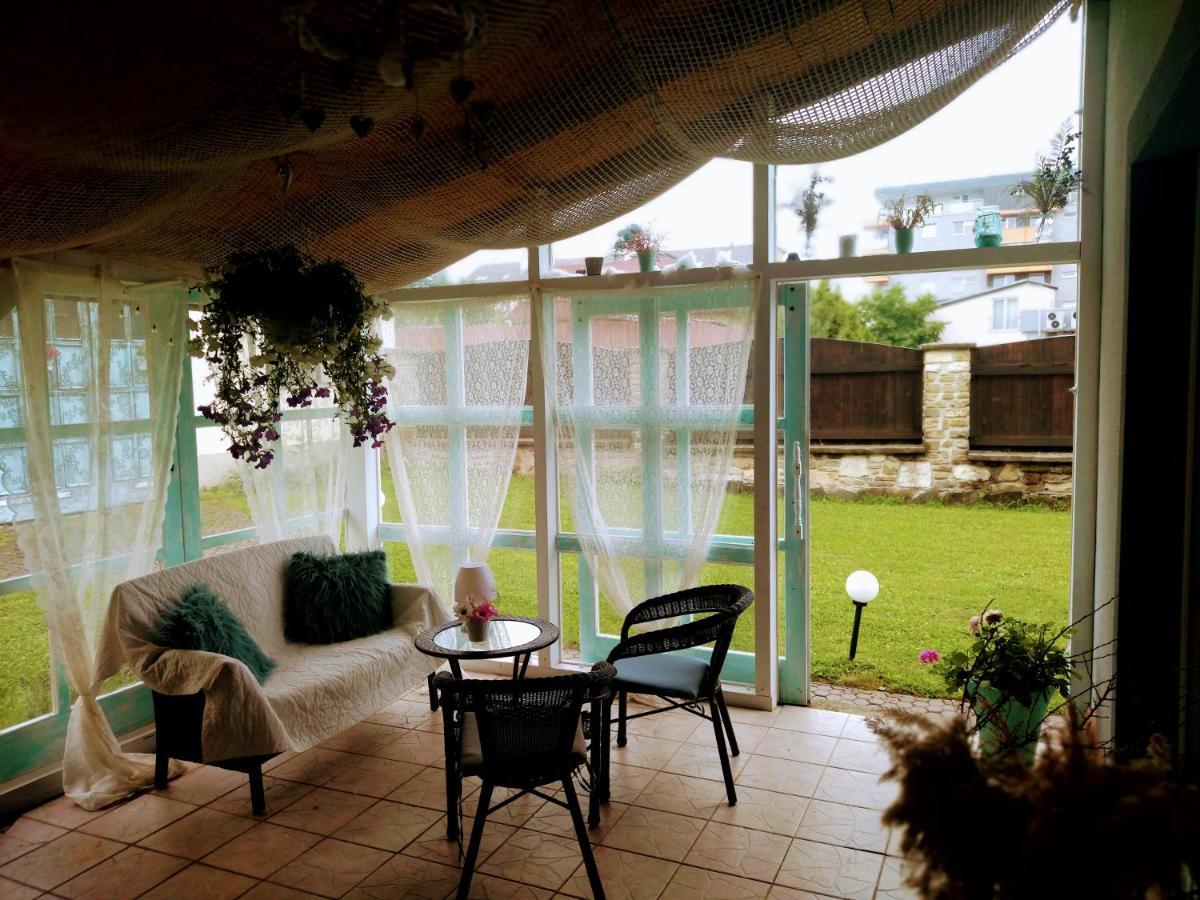 ポプラト Monato Bed & Breakfast エクステリア 写真